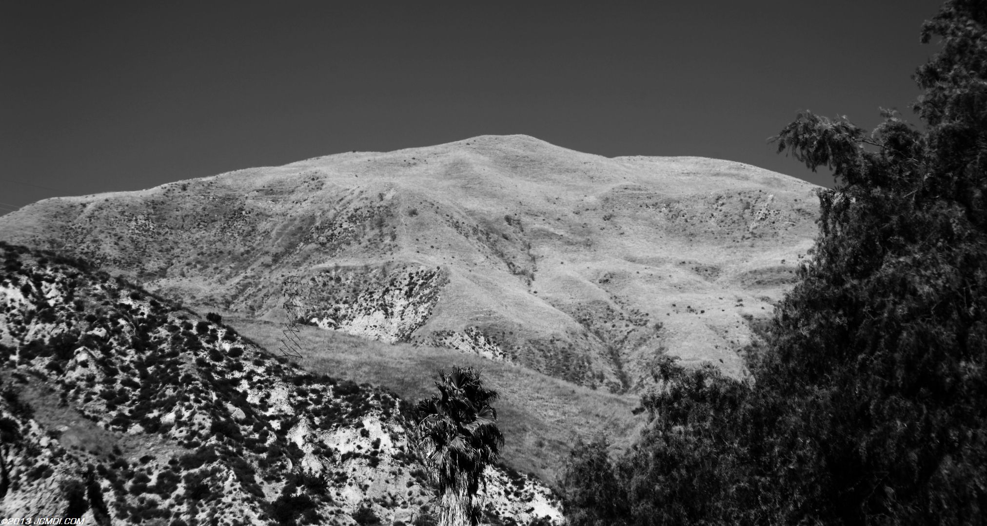 Piru mountains wide angle B&W 11/17/2011